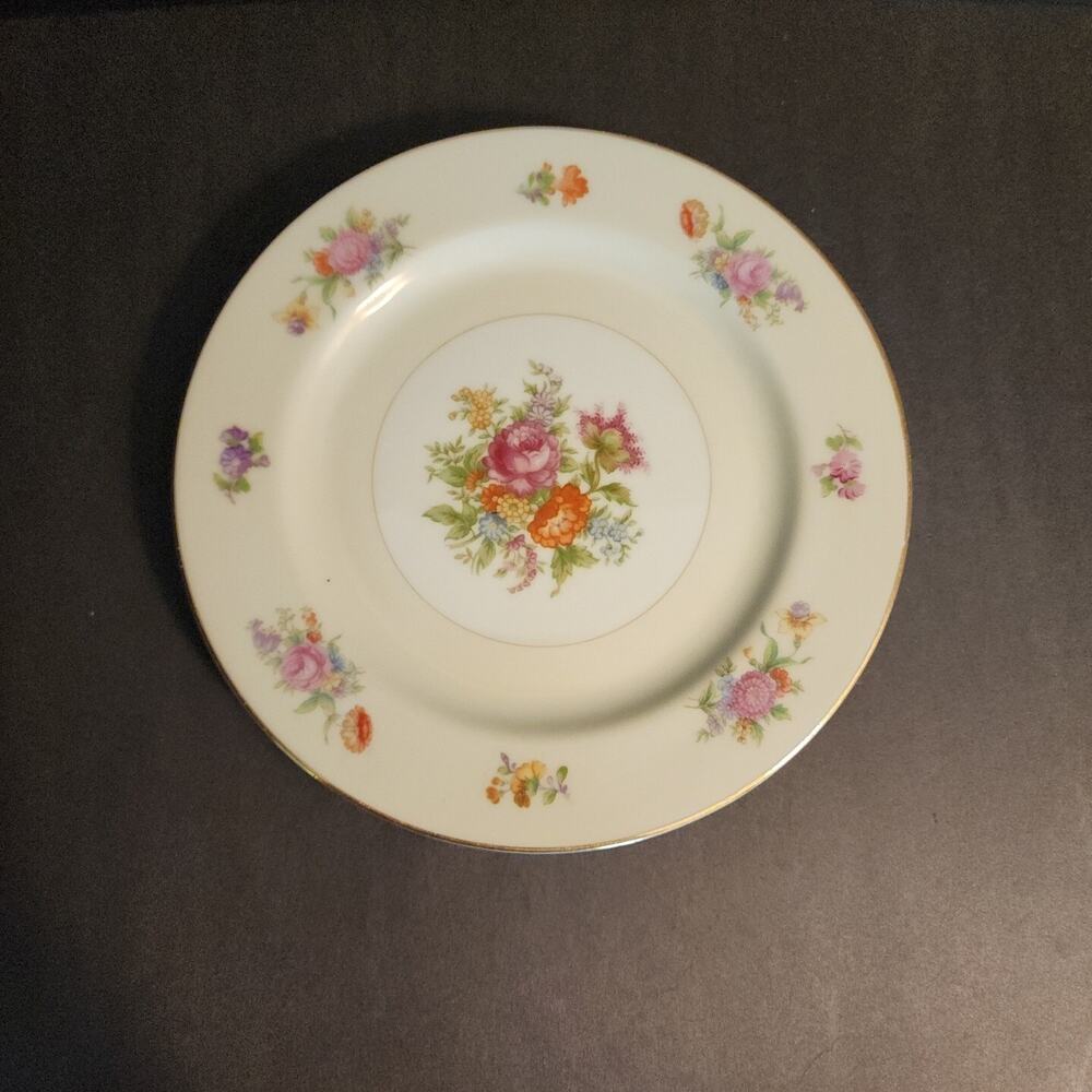 Vtg Rose China~ Floral Bouquet ~7.5" Salad Plate, Occupied Japan, Gold Trim Qty2
